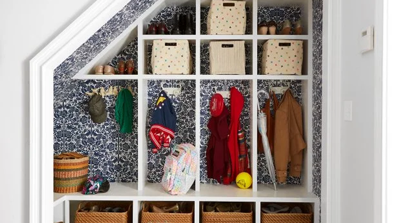How to Organize Your Home: 20 Simple Tips That Work